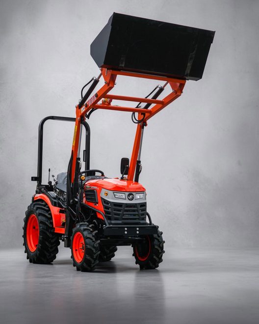 Hinomoto HM3030 • čelný nakladač